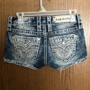 Rock Revival Shorts Size 25